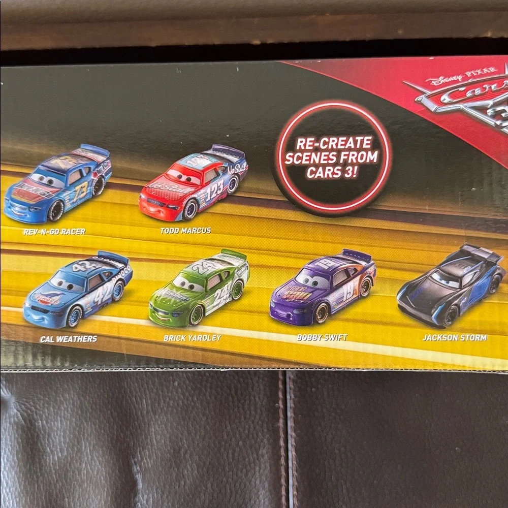 Mattel Disney and Pixar Cars Desert Race 11-Pack Toy Set